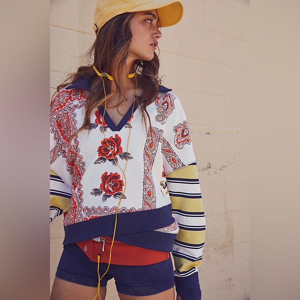 Free People Movement pullover size Small